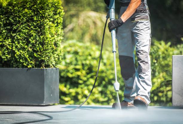 Best Gutter Cleaning  in Claude, TX